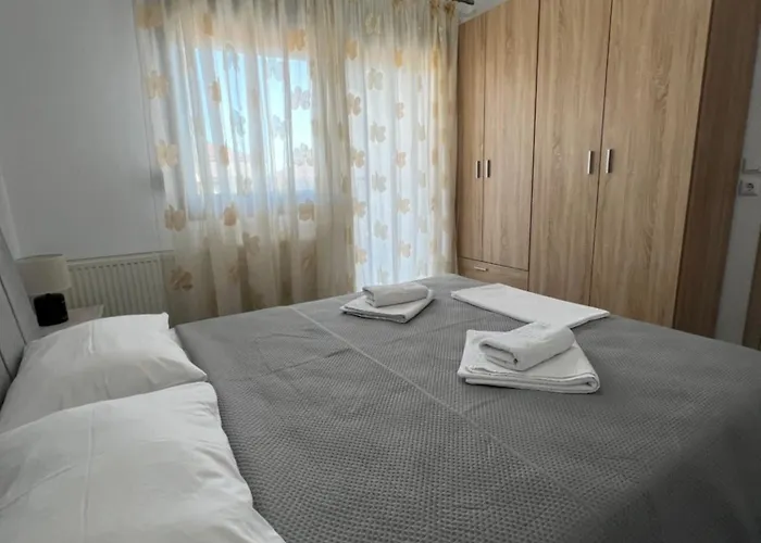 Penelope's ιι Apartamento *